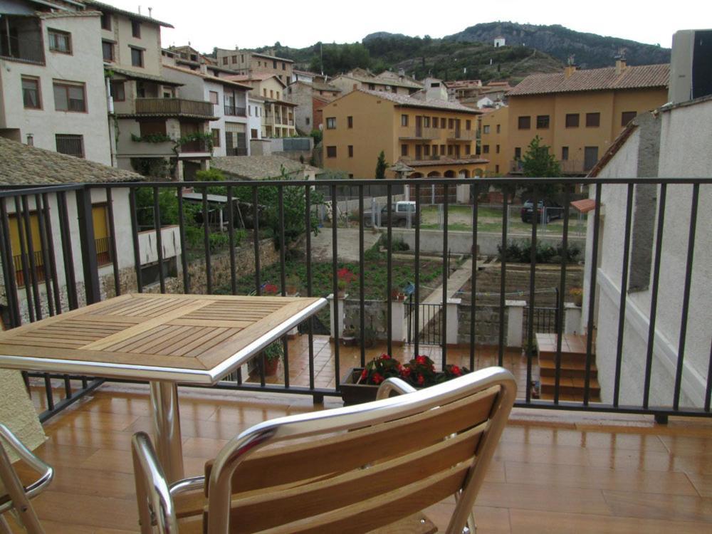 Fonda Urquizu Hotel Beceite Bagian luar foto